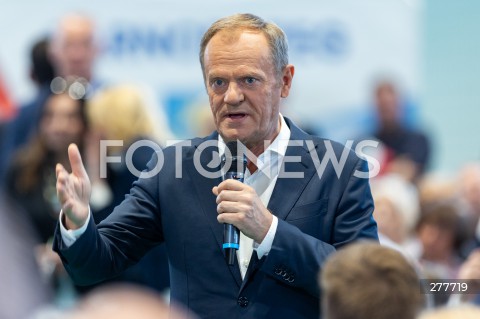  24.04.2023 TARNOBRZEG <br />
SPOTKANIE PRZEWODNICZACEGO PLATFORMY OBYWATELSKIEJ DONALDA TUSKA Z MIESZKANCAMI TARNOBRZEGA <br />
N/Z DONALD TUSK<br />
 