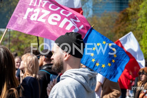  01.05.2023 WARSZAWA<br />
POCHOD PIERWSZOMAJOWY LEWICY I OPZZ<br />
GODNA PRACA GODNE ZYCIE<br />
N/Z UCZESTNICY ZGROMADZENIA<br />
FOT. MARCIN BANASZKIEWICZ/FOTONEWS 