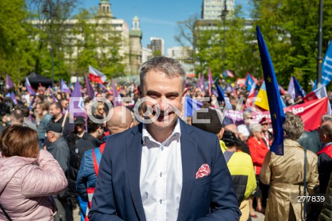  01.05.2023 WARSZAWA<br />
POCHOD PIERWSZOMAJOWY LEWICY I OPZZ<br />
GODNA PRACA GODNE ZYCIE<br />
N/Z KRZYSZTOF GAWKOWSKI<br />
FOT. MARCIN BANASZKIEWICZ/FOTONEWS 