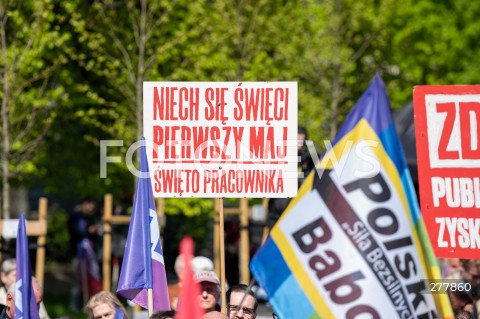  01.05.2023 WARSZAWA<br />
POCHOD PIERWSZOMAJOWY LEWICY I OPZZ<br />
GODNA PRACA GODNE ZYCIE<br />
N/Z UCZESTNICY ZGROMADZENIA<br />
FOT. MARCIN BANASZKIEWICZ/FOTONEWS 