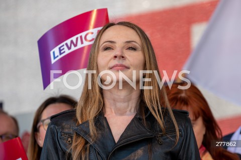  01.05.2023 WARSZAWA<br />
POCHOD PIERWSZOMAJOWY LEWICY I OPZZ<br />
GODNA PRACA GODNE ZYCIE<br />
N/Z AGNIESZKA DZIEMIANOWICZ BAK<br />
FOT. MARCIN BANASZKIEWICZ/FOTONEWS 