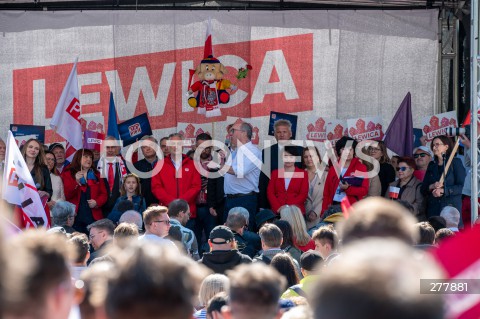  01.05.2023 WARSZAWA<br />
POCHOD PIERWSZOMAJOWY LEWICY I OPZZ<br />
GODNA PRACA GODNE ZYCIE<br />
N/Z UCZESTNICY ZGROMADZENIA<br />
FOT. MARCIN BANASZKIEWICZ/FOTONEWS 