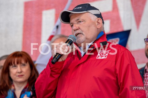  01.05.2023 WARSZAWA<br />
POCHOD PIERWSZOMAJOWY LEWICY I OPZZ<br />
GODNA PRACA GODNE ZYCIE<br />
N/Z RYSZARD ZBRZYZNY<br />
FOT. MARCIN BANASZKIEWICZ/FOTONEWS 