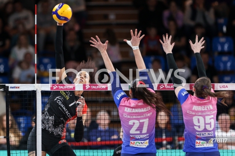  07.05.2023 RZESZOW<br />
SIATKOWKA<br />
TAURONLIGA LIGA SIATKOWKI KOBIET LSK 2022/2023<br />
POLISH WOMEN VOLLEYBALL LEAGUE <br />
FAZA PLAYOFF - FINAL - MECZ NR 2<br />
MECZ DEVELOPRES BELLA DOLINA RZESZOW - LKS COMMERCECON LODZ <br />
N/Z VALENTINA DIOUF <br />
 