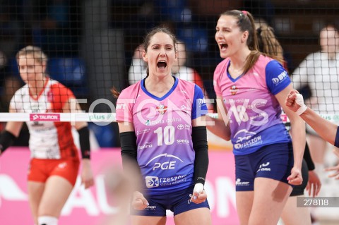  07.05.2023 RZESZOW<br />
SIATKOWKA<br />
TAURONLIGA LIGA SIATKOWKI KOBIET LSK 2022/2023<br />
POLISH WOMEN VOLLEYBALL LEAGUE <br />
FAZA PLAYOFF - FINAL - MECZ NR 2<br />
MECZ DEVELOPRES BELLA DOLINA RZESZOW - LKS COMMERCECON LODZ <br />
N/Z KATARZYNA WENERSKA GABRIELA ORVOSOVA RADOSC EMOCJE SYLWETKA <br />
 