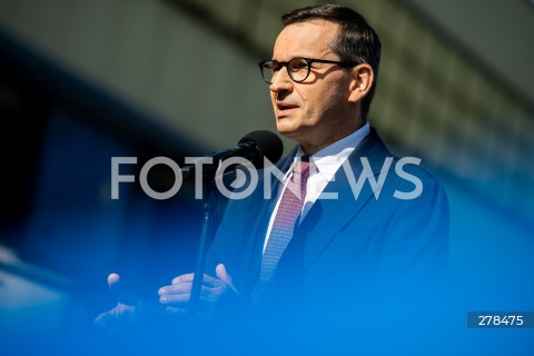  22.05.2023 GDYNIA<br />
WIZYTA PREMIERA MATEUSZA MORAWIECKIEGO W PORCIE MORSKIM W GDYNI<br />
KONFERENCJA NA TEMAT SWIATOWEGO RYNKU ZBOZA<br />
N/Z MATEUSZ MORAWIECKI<br />
 