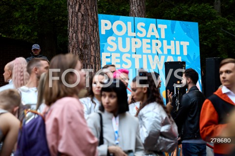  26.05.2023 SOPOT<br />
POLSAT SUPERHIT FESTIWAL<br />
MIEDZYNARODOWY FESTIWAL MUZYCZNY ODBYWAJACY SIE W OPERZE LESNEJ W SOPOCIE<br />
N/Z BANER PUBLIKA<br />
 