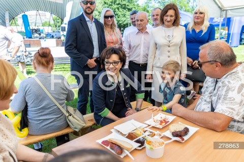  01.06.2023 RZESZOW <br />
DZIEN DZIECKA Z UDZIALEM MARSZALEK SEJMU ELZBIETY WITEK W RZESZOWIE <br />
N/Z ELZBIETA WITEK EWA LENIART ANDRZEJ SZLACHTA GRAZYNA SZARAMA <br />
 