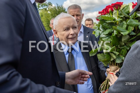  03.06.2023 PILZNO <br />
WIZYTA PREZESA PIS JAROSLAWA KACZYNSKIEGO NA PODKARPACIU <br />
WIZYTA W ZAKLADZIE MIESNYM TAURUS <br />
N/Z JAROSLAW KACZYNSKI <br />
 