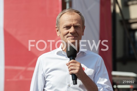  04.06.2023 WARSZAWA<br />
MARSZ 4 CZERWCA<br />
N/Z DONALD TUSK<br />
 