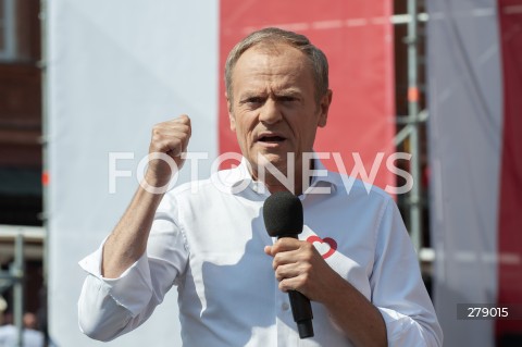  04.06.2023 WARSZAWA<br />
MARSZ 4 CZERWCA<br />
N/Z DONALD TUSK<br />
 