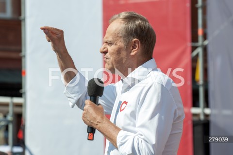  04.06.2023 WARSZAWA<br />
MARSZ 4 CZERWCA<br />
N/Z DONALD TUSK<br />
 