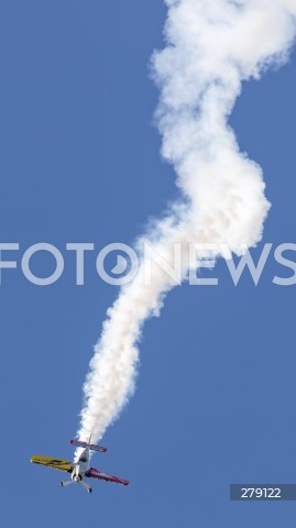  04.06.2023 SWIDNIK <br />
POKAZY LOTNICZE III SWIDNIK AIR FESTIVAL <br />
N/Z SAMOLOT AKROBACYJNY SUKHOI SU-31 - PILOT JURGIS KAIRYS <br />
 