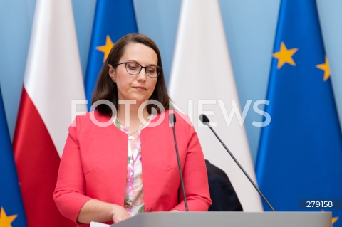  09.06.2023 WARSZAWA<br />
KONFERENCJA PRASOWA PREMIERA MATEUSZA MORAWICKIEGO I MINISTER FINANSOW MAGDALENY RZECZKOWSKIEJ<br />
N/Z MAGDALENA RZECZKOWSKA<br />
FOT. MARCIN BANASZKIEWICZ/FOTONEWS  