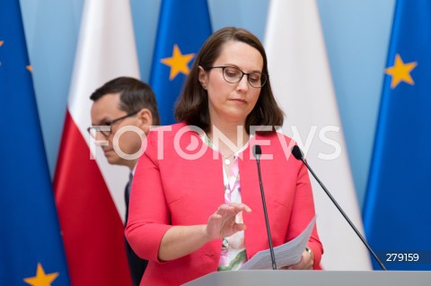  09.06.2023 WARSZAWA<br />
KONFERENCJA PRASOWA PREMIERA MATEUSZA MORAWICKIEGO I MINISTER FINANSOW MAGDALENY RZECZKOWSKIEJ<br />
N/Z MAGDALENA RZECZKOWSKA<br />
FOT. MARCIN BANASZKIEWICZ/FOTONEWS  