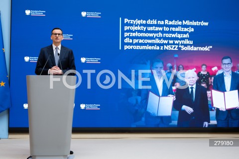  09.06.2023 WARSZAWA<br />
KONFERENCJA PRASOWA PREMIERA MATEUSZA MORAWICKIEGO I MINISTER FINANSOW MAGDALENY RZECZKOWSKIEJ<br />
N/Z PREMIER MATEUSZ MORAWIECKI<br />
FOT. MARCIN BANASZKIEWICZ/FOTONEWS  