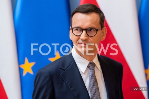  09.06.2023 WARSZAWA<br />
KONFERENCJA PRASOWA PREMIERA MATEUSZA MORAWICKIEGO I MINISTER FINANSOW MAGDALENY RZECZKOWSKIEJ<br />
N/Z PREMIER MATEUSZ MORAWIECKI<br />
FOT. MARCIN BANASZKIEWICZ/FOTONEWS  