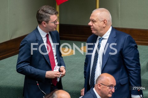  16.06.2023 WARSZAWA SEJM <br />
POSIEDZENIE SEJMU RP<br />
N/Z PIOTR MULLER JACEK SASIN<br />
FOT. MARCIN BANASZKIEWICZ/FOTONEWS 