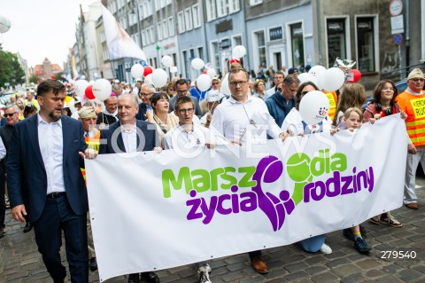  18.06.2023 GDANSK<br />
MARSZ DLA ZYCIA I RODZINY W GDANSKU<br />
N/Z LOGO MARSZ DLA ZYCIA I RODZINY DARIUSZ DRELICH<br />
 