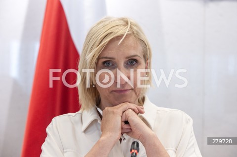  06.07.2023 WARSZAWA SEJM <br />
DZIEN W SEJMIE<br />
N/Z URSZULA PASLAWSKA<br />
 