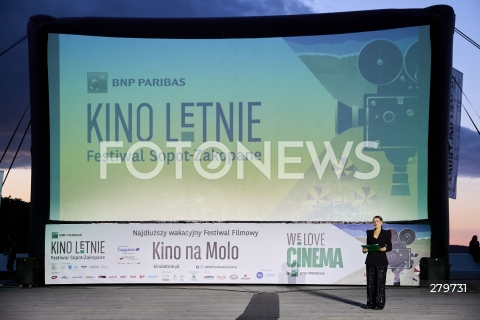  06.07.2023 SOPOT<br />
GALA DIAMENTOWEGO KLAPSA<br />
KINO LETNIE SOPOT-ZAKOPANE 2023<br />
WRECZENIE NAGRODY NA MOLO W SOPOCIE<br />
N/Z GABI DRZEWIECKA<br />
 