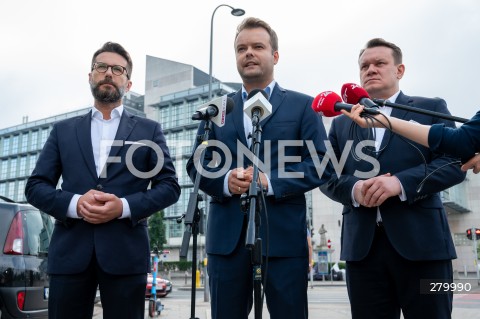  29.07.2023 WARSZAWA<br />
KONFERENCJA PRASOWA PRAWA I SPRAWIEDLIWOSCI<br />
N/Z RADOSLAW FOGIEL RAFAL BOCHENEK DOMINIK TARCZYNSKI<br />
FOT. MARCIN BANASZKIEWICZ/FOTONEWS  