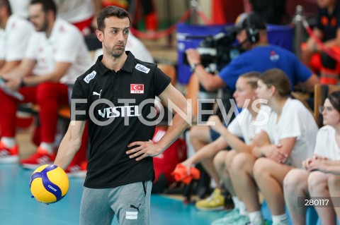  02.08.2023 KROSNO ( POLSKA - POLAND ) <br />
SIATKOWKA - VOLLEYBALL <br />
MECZ TOWARZYSKI <br />
FRIENDLY MATCH <br />
MECZ POLSKA - TURCJA ( POLAND - TURKEY ) <br />
N/Z DANIELE SANTARELLI ( I TRENER - HEAD COACH ) SYLWETKA <br />
 