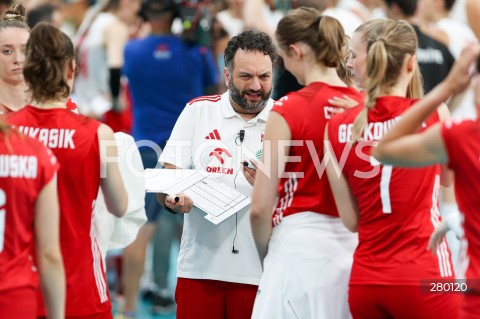  02.08.2023 KROSNO ( POLSKA - POLAND ) <br />
SIATKOWKA - VOLLEYBALL <br />
MECZ TOWARZYSKI <br />
FRIENDLY MATCH <br />
MECZ POLSKA - TURCJA ( POLAND - TURKEY ) <br />
N/Z STEFANO LAVARINI ( I TRENER - HEAD COACH ) <br />
 