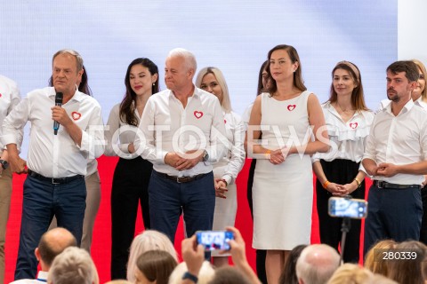  16.08.2023 WARSZAWA<br />
RADA KRAJOWA PLATFORMY OBYWATELSKIEJ<br />
N/Z DONALD TUSK APOLONIUSZ TAJNER HANNA GILL PIATEK MICHAL KOLODZIEJCZAK<br />
FOT. MARCIN BANASZKIEWICZ/FOTONEWS  