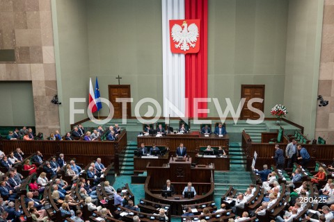  16.08.2023 WARSZAWA<br />
POSIEDZENIE SEJMU RP<br />
N/Z SALA SEJMOWA<br />
FOT. MARCIN BANASZKIEWICZ/FOTONEWS  