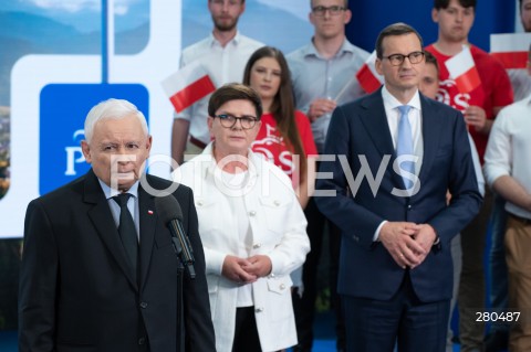  18.08.2023 WARSZAWA<br />
OSWIADCZENIE PREZESA PRAWA I SPRAWIEDLIWOSCI JAROSLAWA KACZYNSKIEGO<br />
N/Z JAROSLAW KACZYNSKI BEATA SZYDLO MATEUSZ MORAWIEWCKI<br />
FOT. MARCIN BANASZKIEWICZ/FOTONEWS  