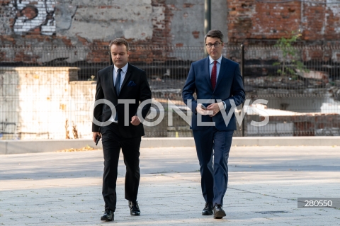  22.08.2023 WARSZAWA<br />
KONFERENCJA PRASOWA PIOTRA MULLERA I RAFALA BOCHENKA<br />
N/Z RAFAL BOCHENEK PIOTR MULLER<br />
FOT. MARCIN BANASZKIEWICZ/FOTONEWS  