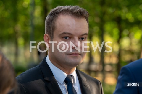  22.08.2023 WARSZAWA<br />
KONFERENCJA PRASOWA PIOTRA MULLERA I RAFALA BOCHENKA<br />
N/Z RAFAL BOCHENEK<br />
FOT. MARCIN BANASZKIEWICZ/FOTONEWS  