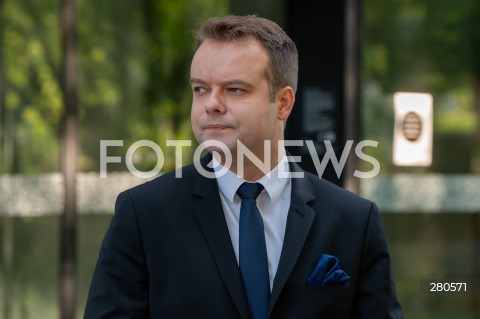  22.08.2023 WARSZAWA<br />
KONFERENCJA PRASOWA PIOTRA MULLERA I RAFALA BOCHENKA<br />
N/Z RAFAL BOCHENEK<br />
FOT. MARCIN BANASZKIEWICZ/FOTONEWS  