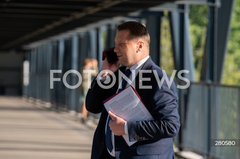  23.08.2023 WARSZAWA<br />
KONFERENCJA PRASOWA PRZEMYSLAWA CZARNKA I DANIELA MILEWSKIEGO<br />
N/Z PRZEMYSLAW CZARNEK<br />
FOT. MARCIN BANASZKIEWICZ/FOTONEWS  