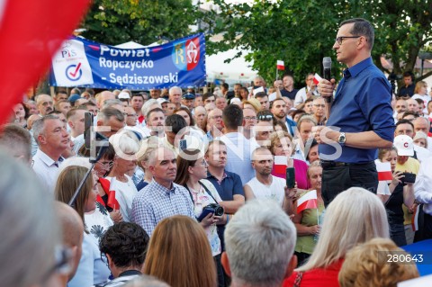  25.08.2023 KOLBUSZOWA <br />
SPOTKANIE PREMIERA MATEUSZA MORAWIECKIEGO Z MIESZKANCAMI KOLBUSZOWEJ <br />
N/Z PREMIER MATEUSZ MORAWIECKI <br />
 