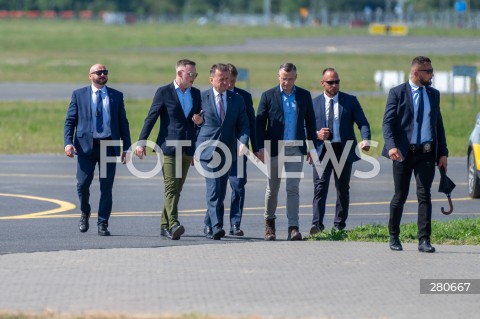  26.08.2023 RADOM<br />
MIEDZYNARODOWE POKAZY LOTNICZE AIR SHOW<br />
NIEZWYCIEZENI W PRZESTWORZACH<br />
N/Z MARIUSZ BLASZCZAK<br />
FOT. MARCIN BANASZKIEWICZ/FOTONEWS  