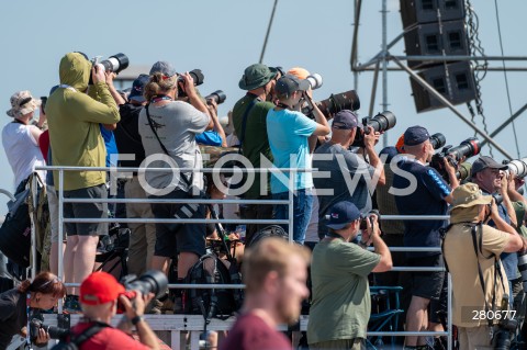  26.08.2023 RADOM<br />
MIEDZYNARODOWE POKAZY LOTNICZE AIR SHOW<br />
NIEZWYCIEZENI W PRZESTWORZACH<br />
N/Z SPOTTERZY<br />
FOT. MARCIN BANASZKIEWICZ/FOTONEWS  