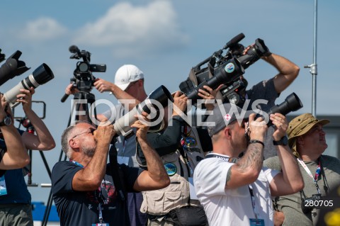  26.08.2023 RADOM<br />
MIEDZYNARODOWE POKAZY LOTNICZE AIR SHOW<br />
NIEZWYCIEZENI W PRZESTWORZACH<br />
N/Z SPOTTERZY<br />
FOT. MARCIN BANASZKIEWICZ/FOTONEWS  