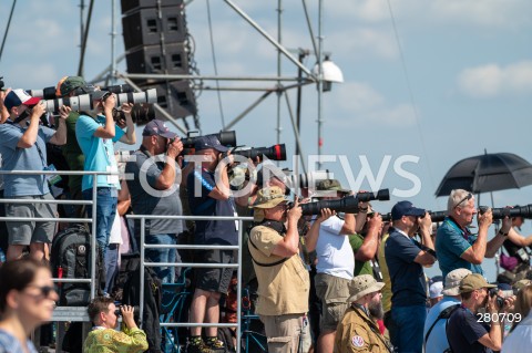  26.08.2023 RADOM<br />
MIEDZYNARODOWE POKAZY LOTNICZE AIR SHOW<br />
NIEZWYCIEZENI W PRZESTWORZACH<br />
N/Z SPOTTERZY<br />
FOT. MARCIN BANASZKIEWICZ/FOTONEWS  