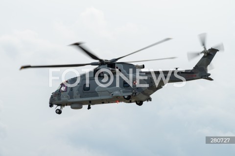  26.08.2023 RADOM<br />
MIEDZYNARODOWE POKAZY LOTNICZE AIR SHOW<br />
NIEZWYCIEZENI W PRZESTWORZACH<br />
N/Z SMIGLOWIEC HELIKOPTER AW101<br />
FOT. MARCIN BANASZKIEWICZ/FOTONEWS  