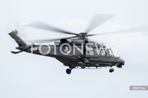  26.08.2023 RADOM<br />
MIEDZYNARODOWE POKAZY LOTNICZE AIR SHOW<br />
NIEZWYCIEZENI W PRZESTWORZACH<br />
N/Z SMIGLOWIEC HELIKOPTER AW149<br />
FOT. MARCIN BANASZKIEWICZ/FOTONEWS  