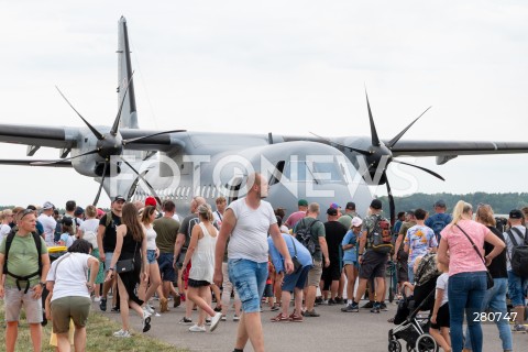  26.08.2023 RADOM<br />
MIEDZYNARODOWE POKAZY LOTNICZE AIR SHOW<br />
NIEZWYCIEZENI W PRZESTWORZACH<br />
N/Z WYSTAWA STATYCZNA<br />
FOT. MARCIN BANASZKIEWICZ/FOTONEWS  