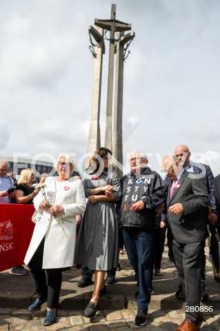  31.08.2023 GDANSK<br />
OBCHODY ROCZNICY SIERPNIA 1980 W GDANSKU<br />
N/Z HENRYKA KRZYWONOS ALEKSANDRA DULKIEWICZ LECH WALESA<br />
 