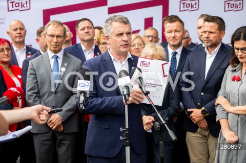  31.08.2023 GDANSK<br />
KONFERENCJA RUCH SAMORZADOWY TAK DLA POLSKI W GDANSKU<br />
N/Z MAREK PAPROCKI<br />
 