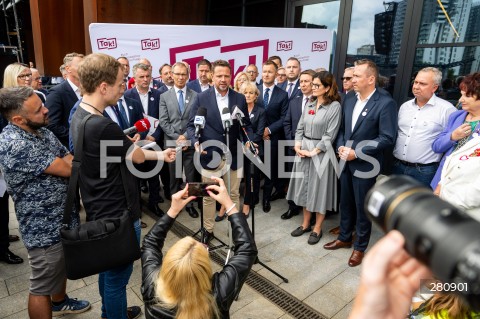  31.08.2023 GDANSK<br />
KONFERENCJA RUCH SAMORZADOWY TAK DLA POLSKI W GDANSKU<br />
N/Z RAFAL TRZASKOWSKI<br />
 