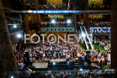  31.08.2023 GDANSK<br />
WIEC DONALDA TUSKA W EUROPEJSKIM CENTRUM SOLIDARNOSCI W GDANSKU<br />
N/Z TLUM ZEBRANY NA WIECU W ECS DONALD TUSK<br />
 