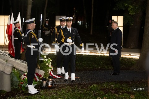  01.09.2023 GDANSK<br />
OBCHODY 84. ROCZNICY WYBUCHU II WOJNY SWIATOWEJ NA WESTERPLATTE<br />
ZLOZENIE KWIATOW NA CMENTARZU WOJSKA POLSKIEGO NA WESTERPLATTE<br />
N/Z ANDRZEJ DUDA<br />
 