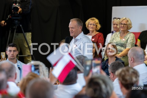  24.09.2023 MINSK MAZOWIECKI<br />
SPOTKANIE OTWARTE PRZEWODNICZACEGO PO DONALDA TUSKA Z MIESZKANCAMI<br />
N/Z DONALD TUSK<br />
FOT. MARCIN BANASZKIEWICZ/FOTONEWS  