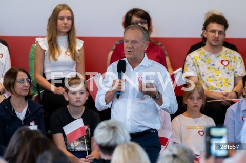  24.09.2023 MINSK MAZOWIECKI<br />
SPOTKANIE OTWARTE PRZEWODNICZACEGO PO DONALDA TUSKA Z MIESZKANCAMI<br />
N/Z DONALD TUSK<br />
FOT. MARCIN BANASZKIEWICZ/FOTONEWS  